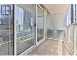 812 - 17 Bathurst Street, Toronto, ON M5V0N1 Photo 16