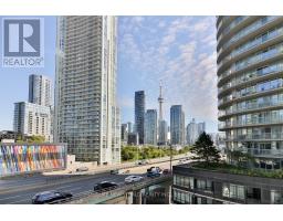812 - 17 Bathurst Street, Toronto, ON M5V0N1 Photo 17