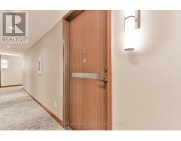 812 - 17 Bathurst Street, Toronto, ON M5V0N1 Photo 18