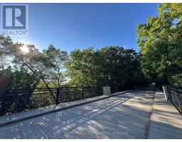 5 - 1648 Bathurst Street, Toronto, ON M5P3J7 Photo 37