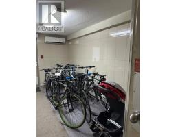 1001 - 34 Walmer Road, Toronto, ON M5R2W6 Photo 22