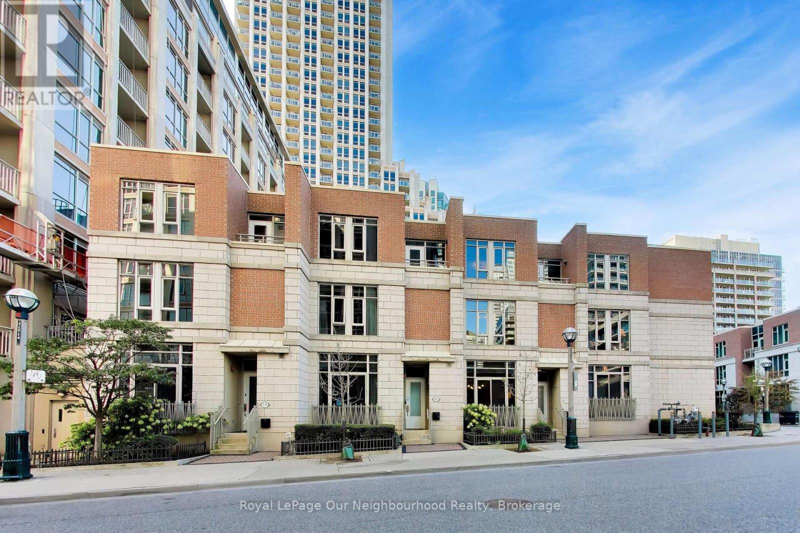 Photo of TH8 - 18 GRAND MAGAZINE STREET