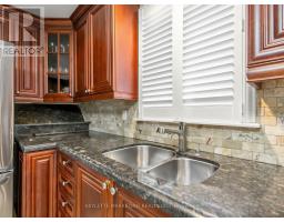 14 Bardwell Crescent, Toronto, ON M1R1C9 Photo 12