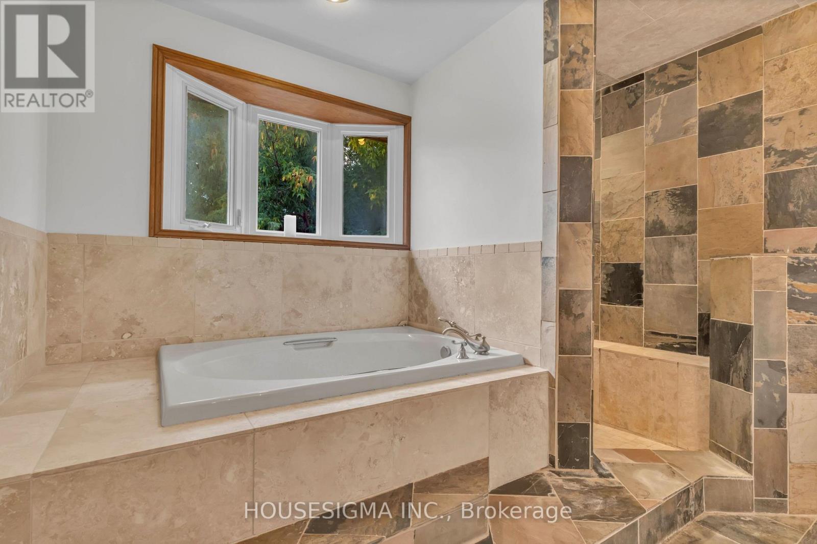19 MAGANI AVENUE - Image 28