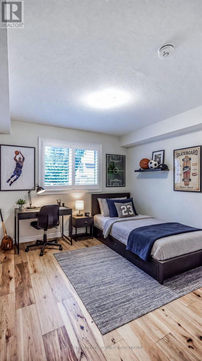 #4 76 SUMMERHILL DRIVE - 38