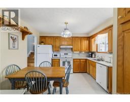 Dining room - 91 Springwater Lane, New Maryland, NB E3C1H8 Photo 11
