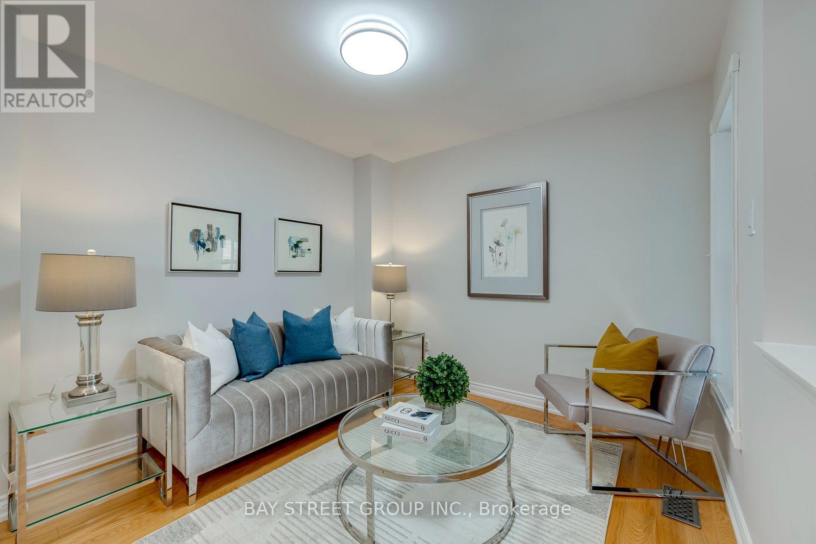 Photo of 2870 WESTBURY COURT