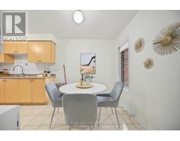 Bedroom 3 - 5274 Marblewood Drive, Mississauga, ON L5V2P2 Photo 6