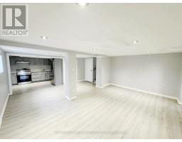 61 Bloomington Crescent, Toronto, ON M3N1R2 Photo 30