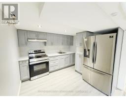 61 Bloomington Crescent, Toronto, ON M3N1R2 Photo 31