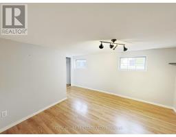 61 Bloomington Crescent, Toronto, ON M3N1R2 Photo 34