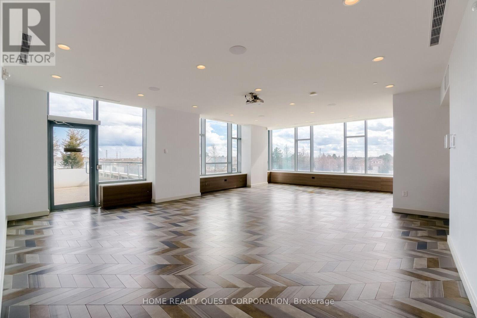#2205 2560 EGLINTON AVENUE W - 21