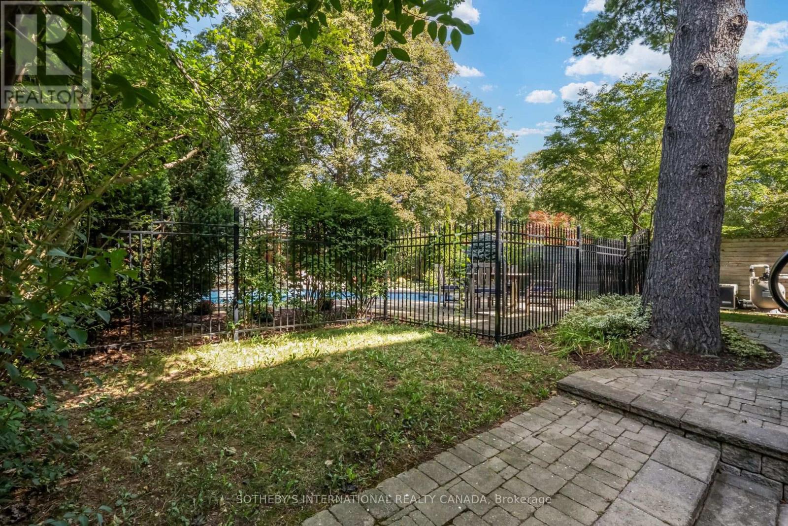36 MATTICE ROAD - Image 42