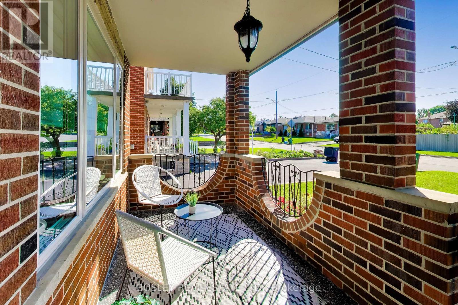 Photo of 74 RAVEN ROAD