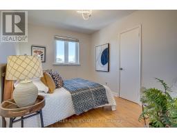 74 Raven Road, Toronto, ON M6L2A7 Photo 24