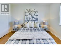 74 Raven Road, Toronto, ON M6L2A7 Photo 28