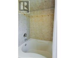 74 Raven Road, Toronto, ON M6L2A7 Photo 31