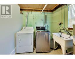 74 Raven Road, Toronto, ON M6L2A7 Photo 41