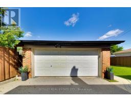 74 Raven Road, Toronto, ON M6L2A7 Photo 47
