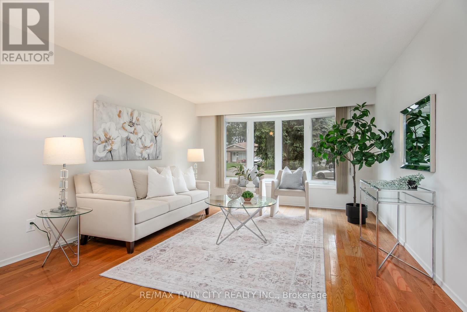 218 PINEDALE DRIVE - 20