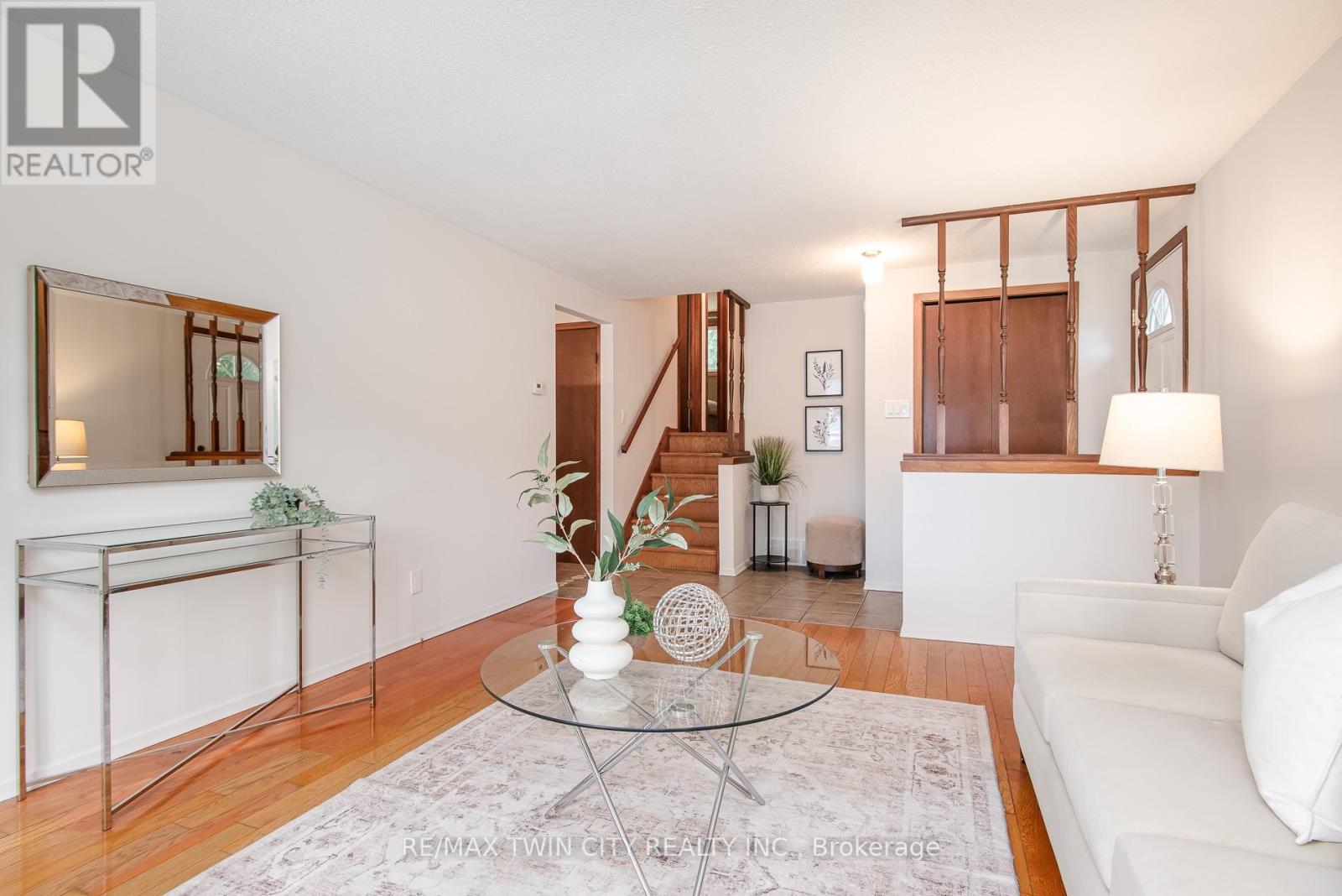 218 PINEDALE DRIVE - Image 24