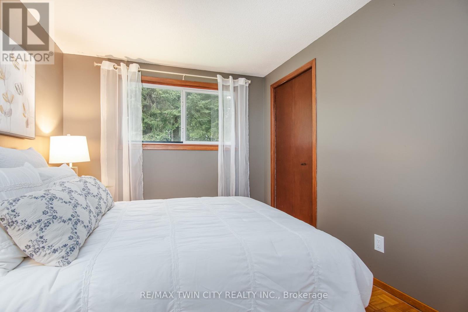 218 PINEDALE DRIVE - Image 35