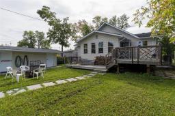 531 Hazel Avenue, Winnipeg Beach, MB R0C3G0 Photo 24