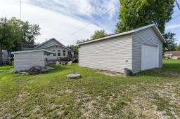 531 Hazel Avenue, Winnipeg Beach, MB R0C3G0 Photo 28