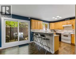 Primary Bedroom - 3, 315 3 Street Ne, Calgary, AB T2E6T8 Photo 10
