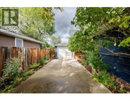 1916 Green Ridge Road Sw, Calgary, AB T3E4B1 Photo 39