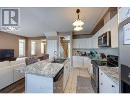Mud room - 762 Carlisle Street, Cobourg, ON K9A0C6 Photo 10