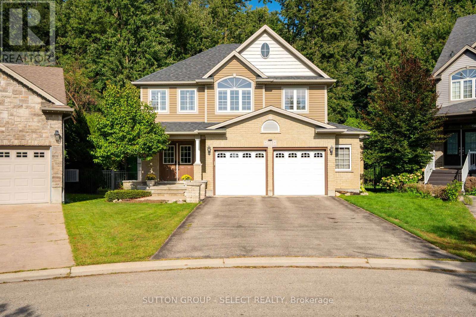 713 SILVERFOX PLACE