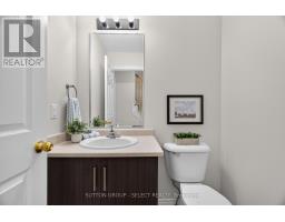 Bathroom - 713 Silverfox Place, London North, ON N6G0G2 Photo 18