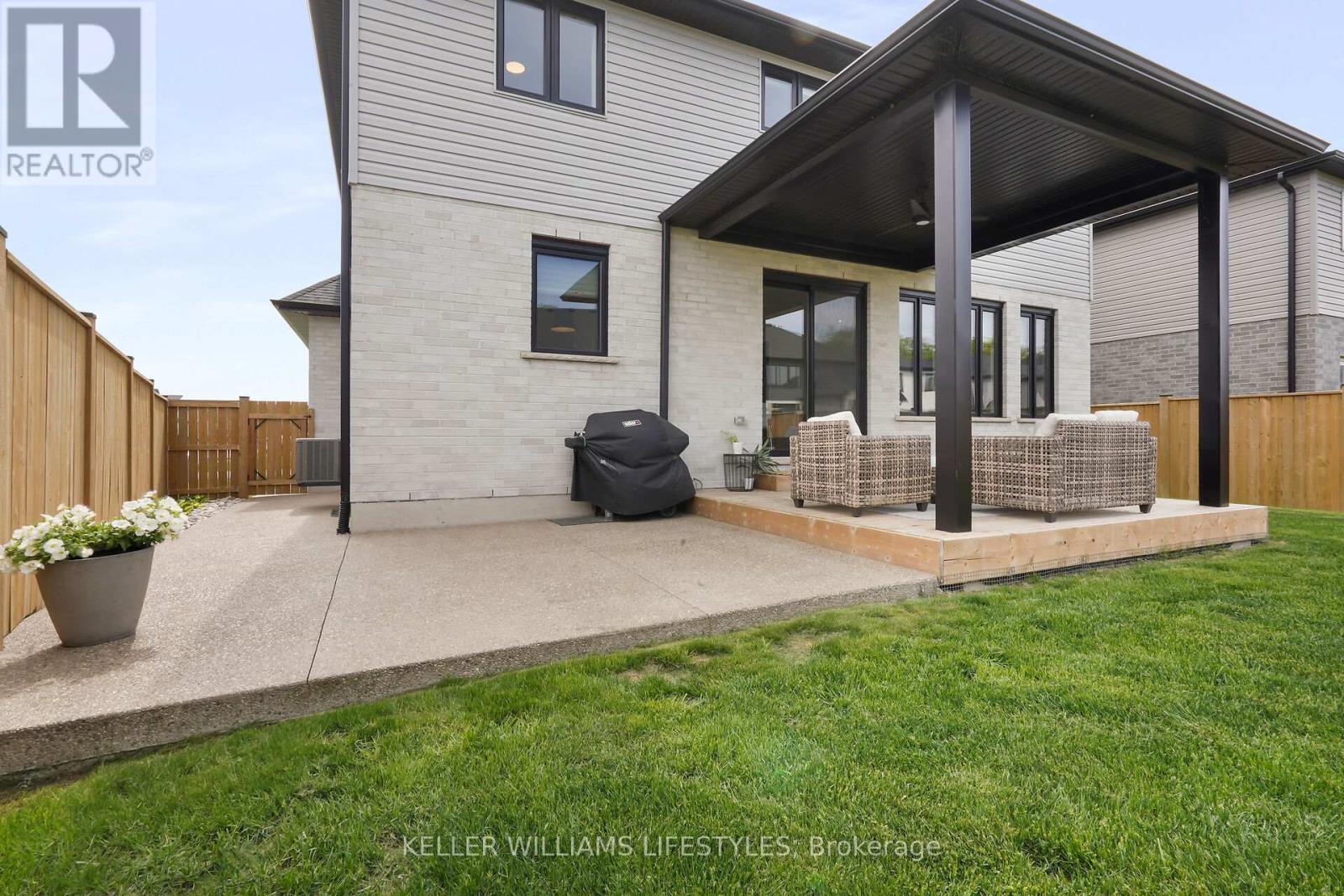 1789 APPLEROCK AVENUE - Image 38