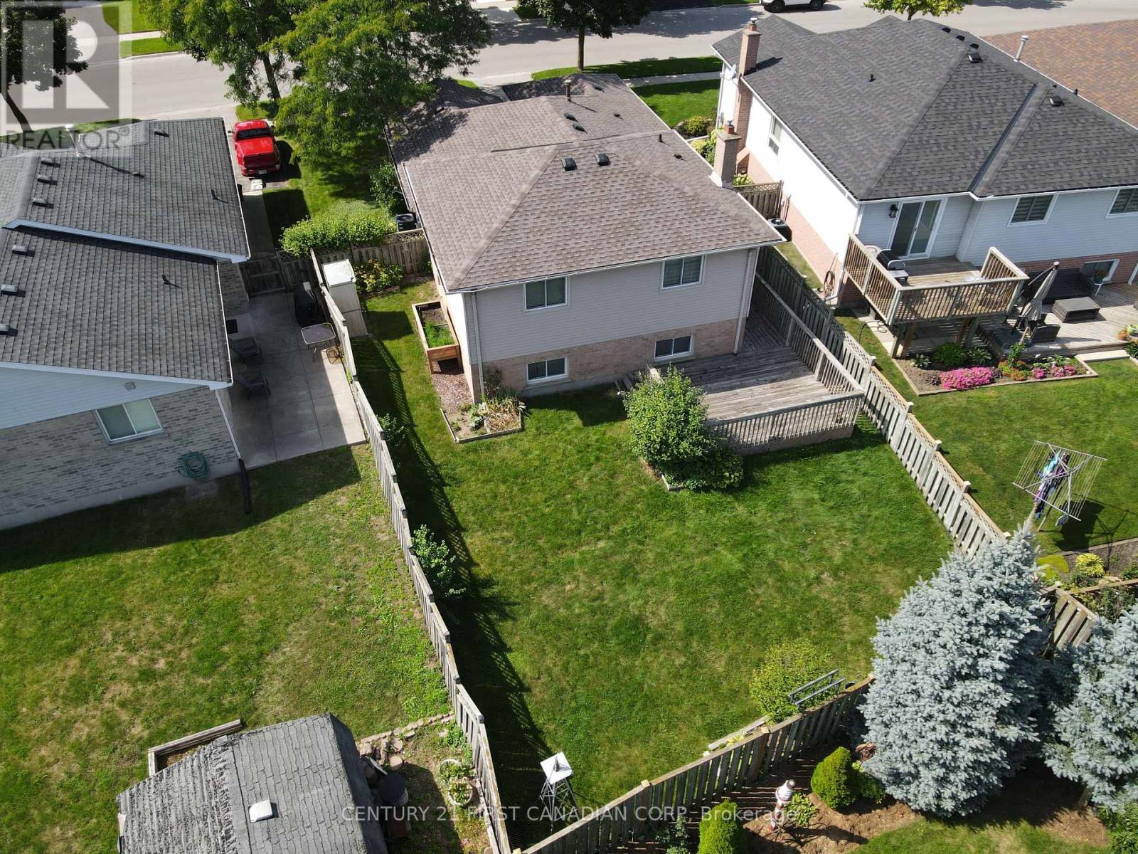 30 BONAVENTURE DRIVE - Image 25