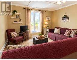 2 Blackwood Lane thumbnail 7