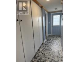 80 Winsor Drive thumbnail 21