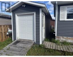 80 Winsor Drive thumbnail 24