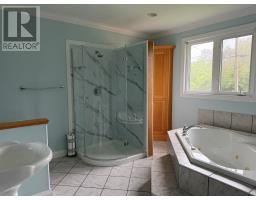 31 Brook Street thumbnail 16