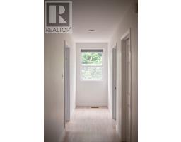 14 Roberts Drive thumbnail 18