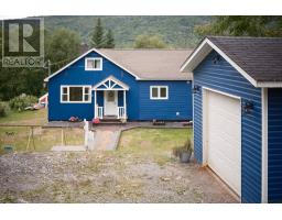 14 Roberts Drive thumbnail 2