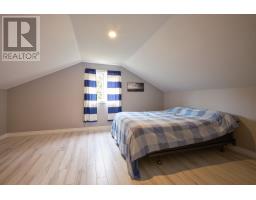 14 Roberts Drive thumbnail 23