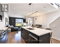 1077 Lunar Glow Crescent, Ottawa, ON K1Y0N2 Photo 10