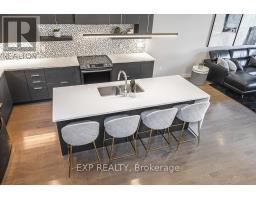 1077 Lunar Glow Crescent, Ottawa, ON K1Y0N2 Photo 11
