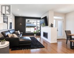 1077 Lunar Glow Crescent, Ottawa, ON K1Y0N2 Photo 8