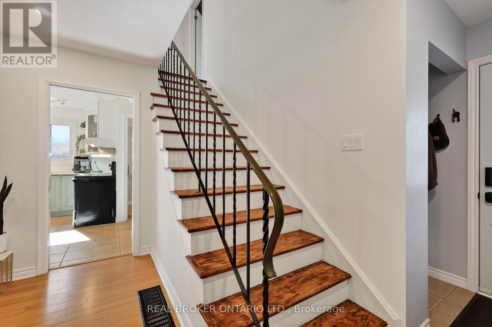 37 JANSEN ROAD - 15