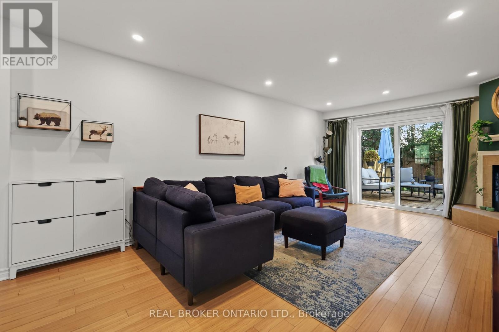 37 JANSEN ROAD - 4