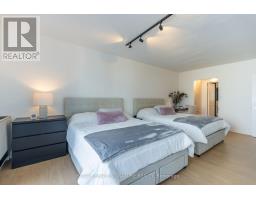 1806 - 33 Harbour Square, Toronto, ON M5J2G2 Photo 18