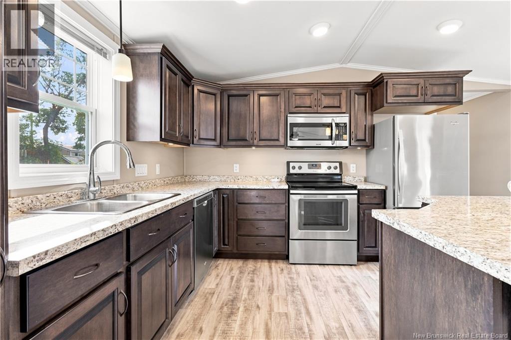 2 Butternut Lane - 8