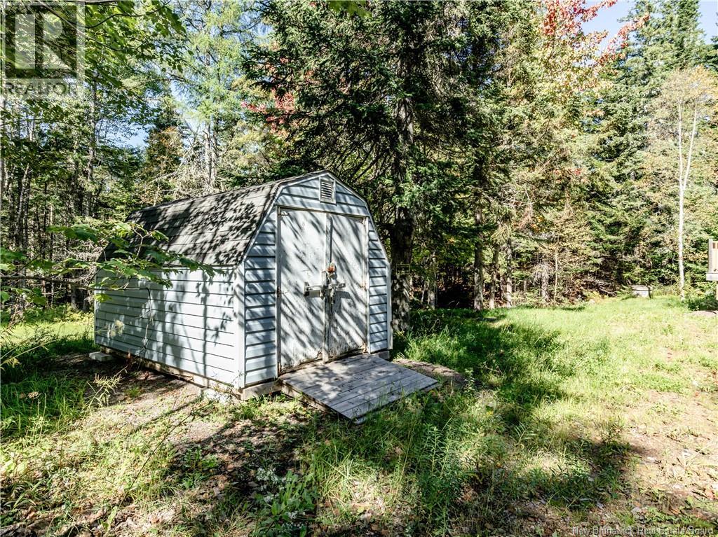 235 Breau Creek - 18